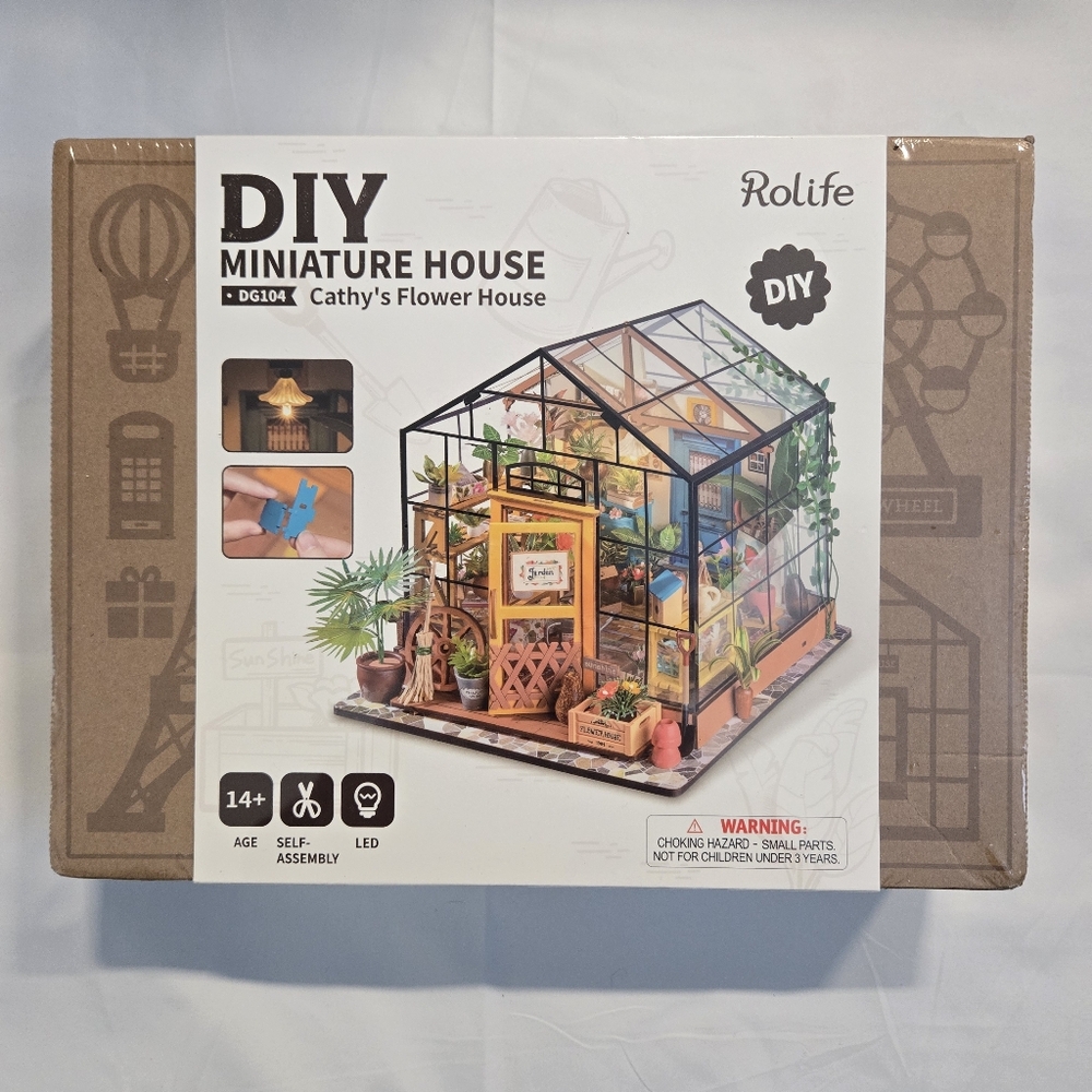 Rolife DIY Miniature House Kit - Cathy's Flower House